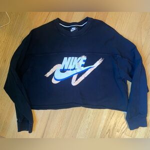 Women’s Small Cropped Nike Sweatshirt